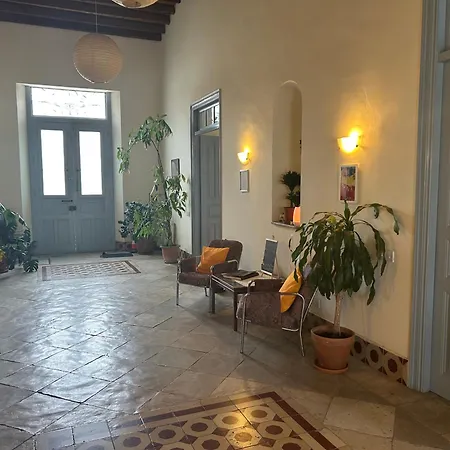 Ananke Bed and Breakfast *